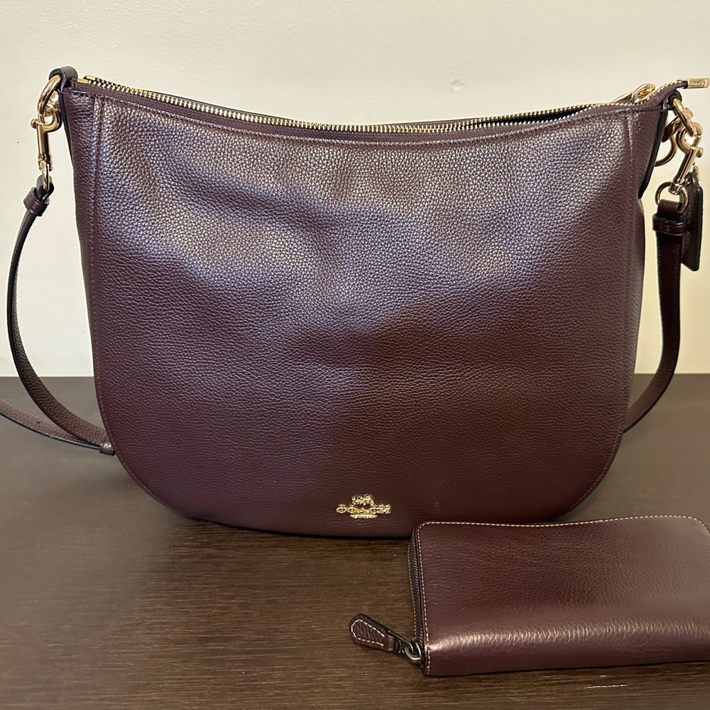 Coach purse and wallet